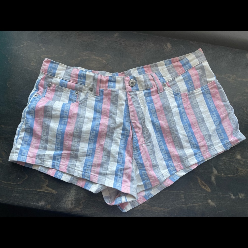 Iceberg striped shorts